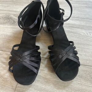 Chic Black Strappy dance shoes for Women